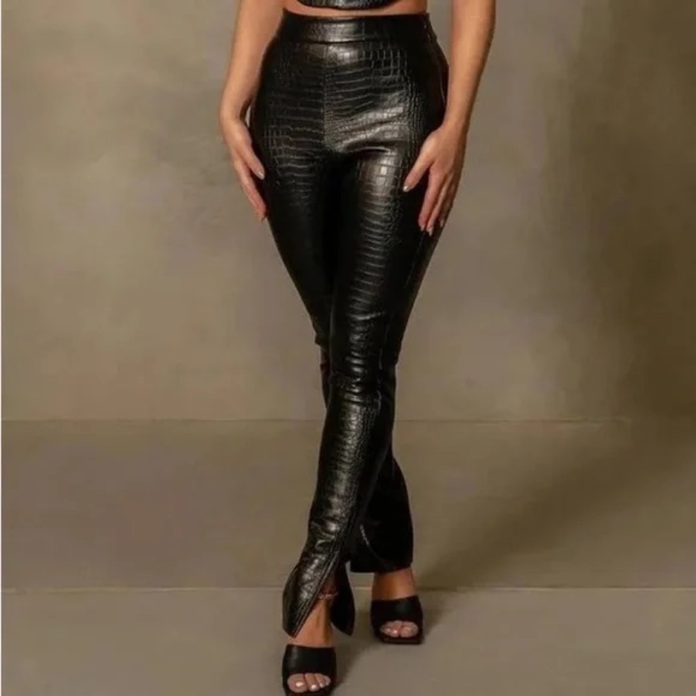 Meshki Black Croc-Embossed Skinny Pants